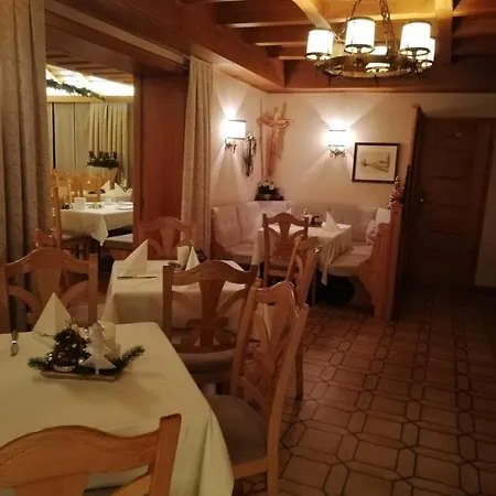 Strixner-hof 3*